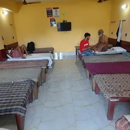 Hotel Narendra Niketan Kalkuta Zewnętrze zdjęcie