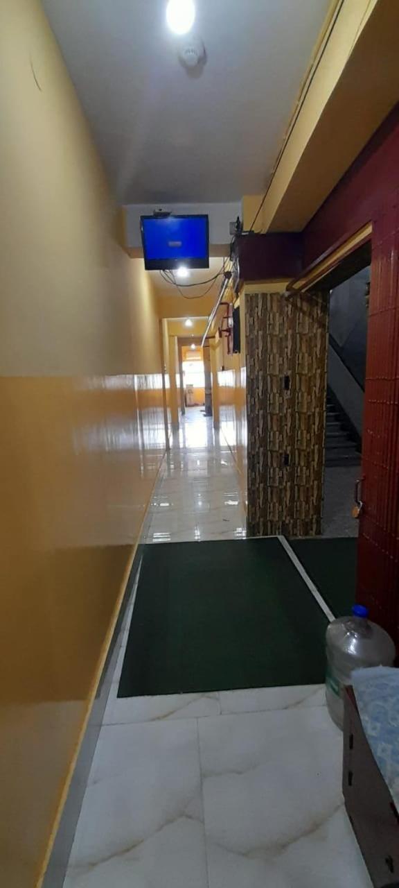 Hotel Narendra Niketan Kalkuta Zewnętrze zdjęcie