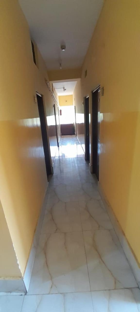 Hotel Narendra Niketan Kalkuta Zewnętrze zdjęcie