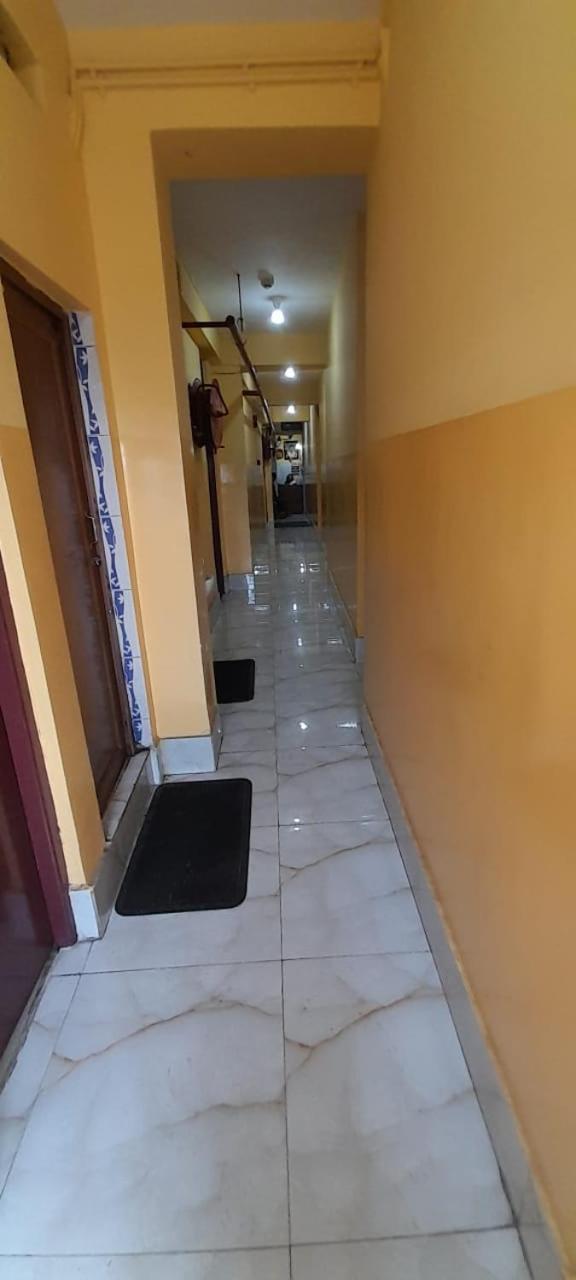 Hotel Narendra Niketan Kalkuta Zewnętrze zdjęcie