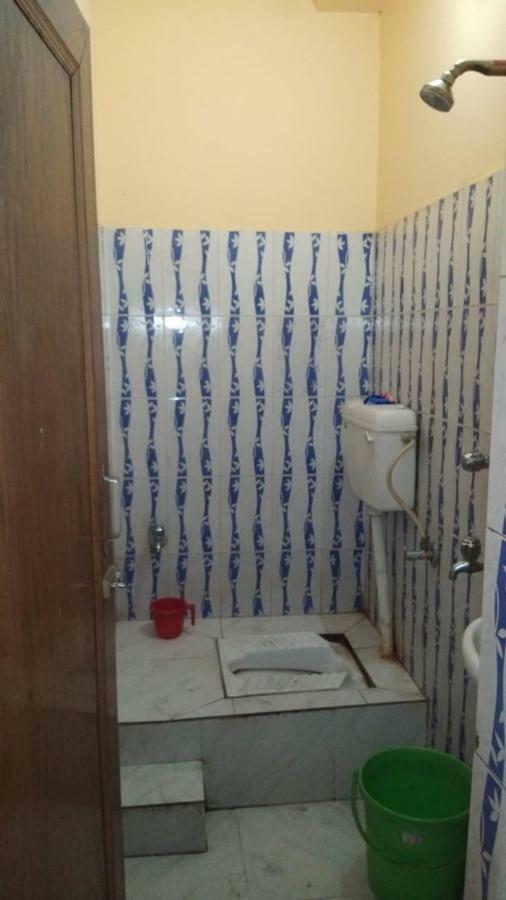 Hotel Narendra Niketan Kalkuta Zewnętrze zdjęcie
